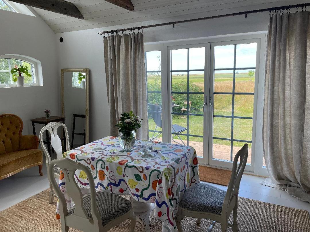 Aengahuset Villa Glemminge Екстериор снимка